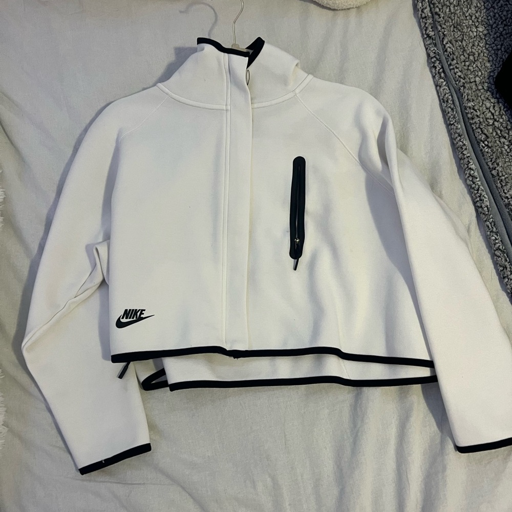 White Nike tech jacket